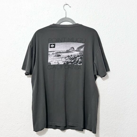 Point Mugu California short sleeve gray size XL - Picture 2 of 16